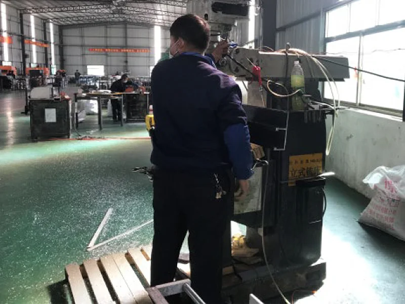 Vertical Milling